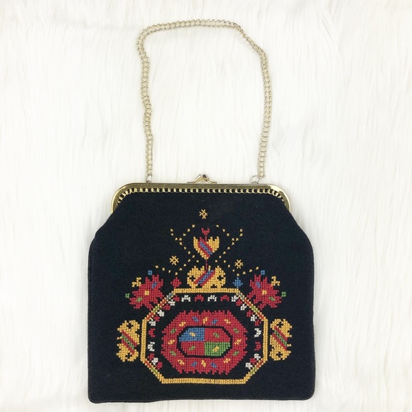 Handbags - Vintage Embroidered Hand Bag